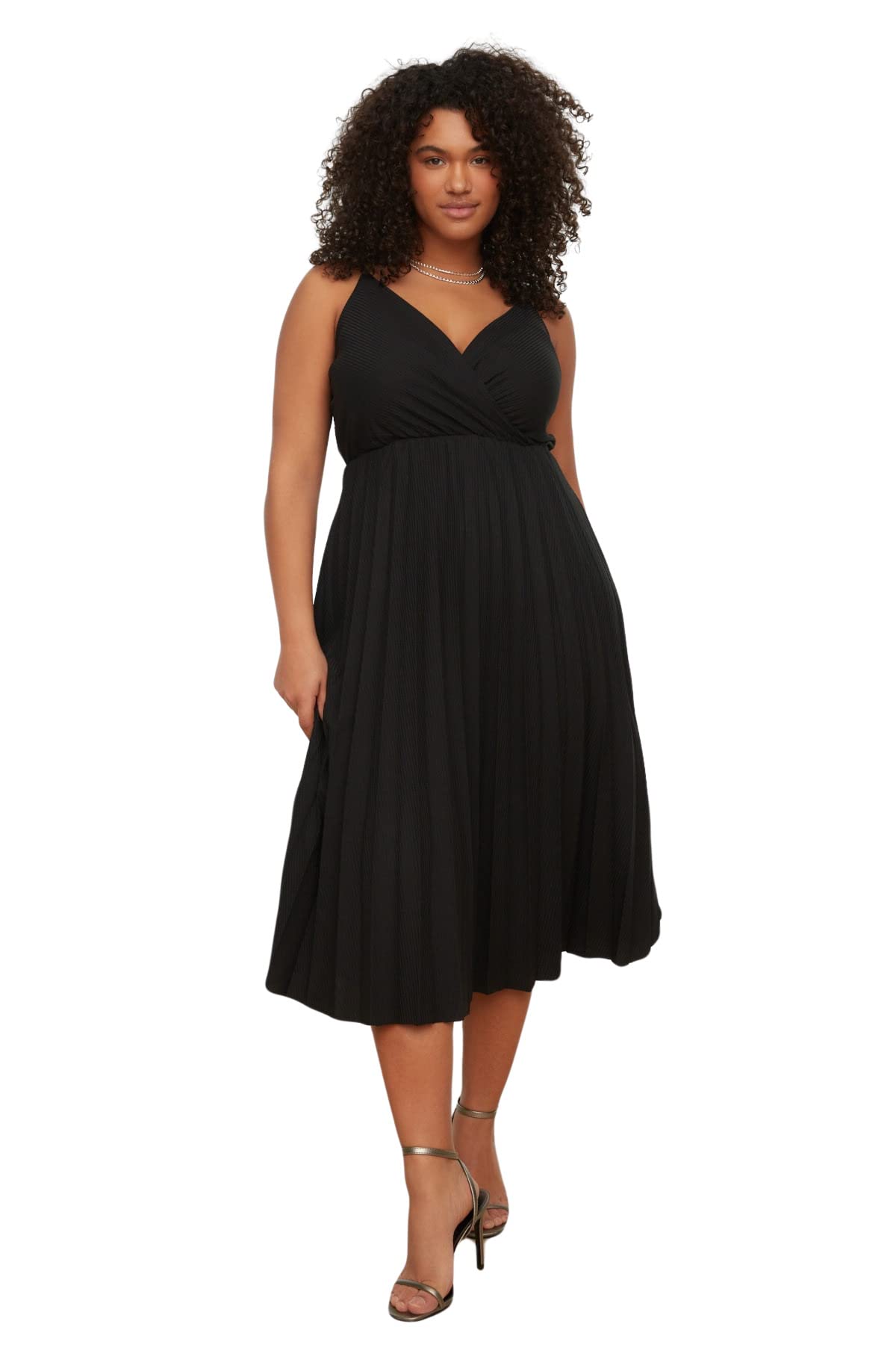 Trendyol Robe Midi Standard Grande Taille Robe Femme (Lot de 1)