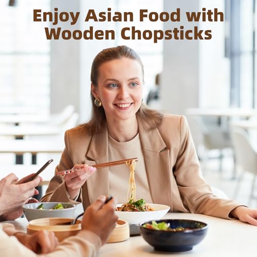 Image of Antner Handmade Japanese Chopsticks Reusable Natural Wooden Chopstick with Box, 5 Pairs Gift Set