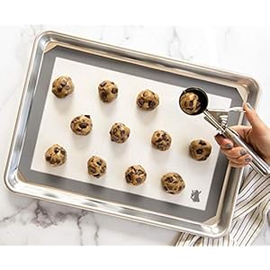 Nordic Ware 3 Piece Natural Aluminum Commercial Cookie Baking Set, Silver Nordic Ware 3 Piece Natural Aluminum Commercial Cookie Baking Set Silver