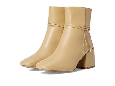 Journee Collection Tru Comfort Foamtm Beverley Boot Women