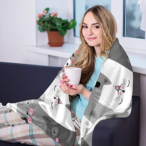 Couverture douce chat souriant pour réconforter vos soirées - 8