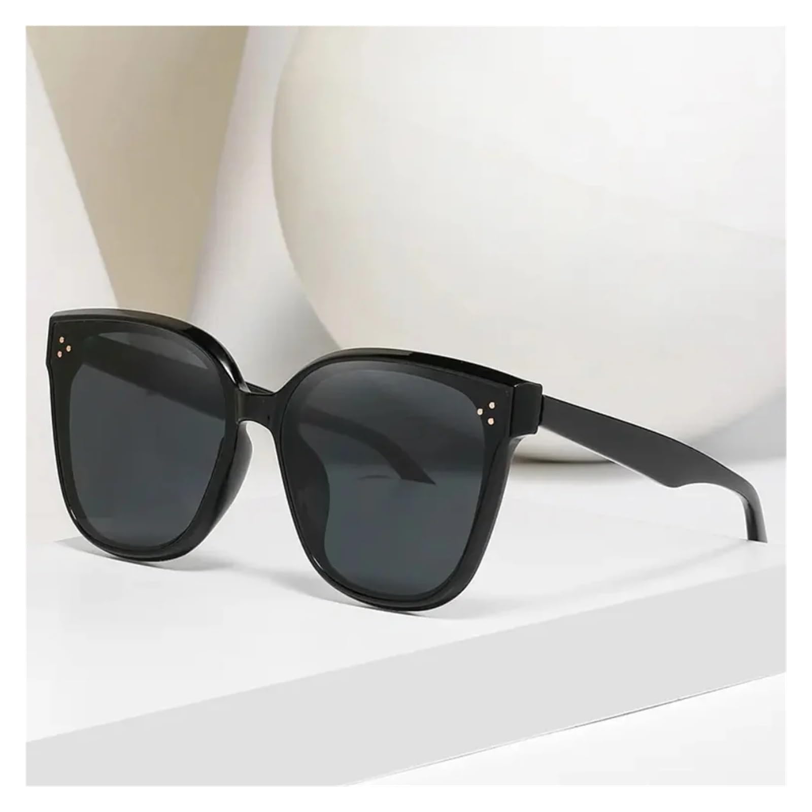 Sunglasses Men Women Retro Style Large Frame Polarized Anti-UV Value Eye Accessories