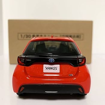Amazon | ヤリス YARIS カラーサンプル ミニカー コーラル