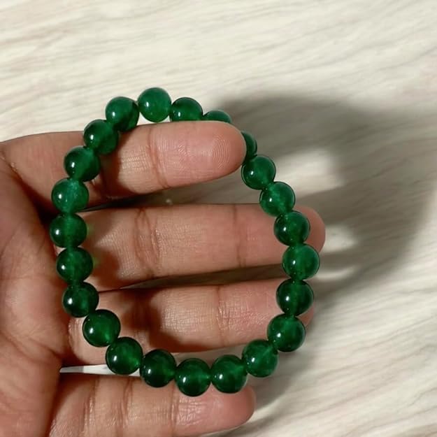Image of Natural Green Jade Bracelet with Zibu Symbol Coin for Men & Women | 8mm Gemstone Crystal Beads for Wealth Luck Prosperity Positive Energy & Good Fortune | Stretchable Unisex Healing Bracelet Stylish Jewellery Pack of 1