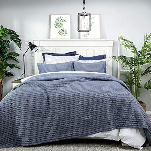 ELEGANT LIFE HOME Cotton Yarn Dyed Chambray Collection Cotton Fill - Lightweight Channel Stitch Stitching Bedding Quilt, Oversized King Blue Color, 106" x 90" Cover