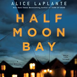Half Moon Bay Audiolibro Por Alice LaPlante arte de portada