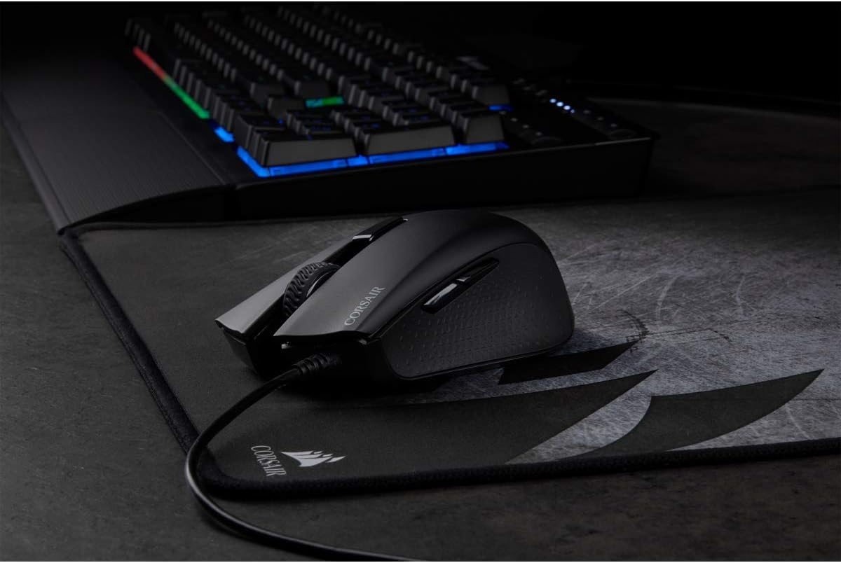 Amazon.com: Corsair Harpoon PRO RGB, FPS/MOBA Ratón óptico para juegos CH- 9301111-NA (sensor óptico de 12000 DPI, ligero, 6 botones programables, retroiluminación RGB multicolor), color negro (renovado) : Electrónica