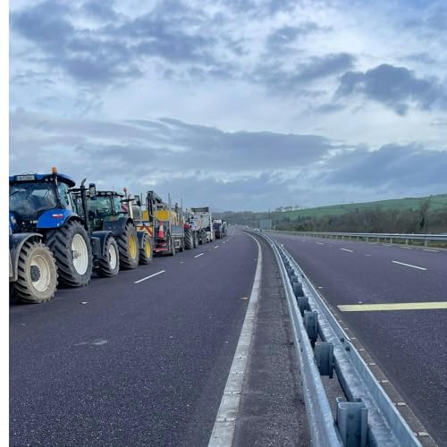 Senior Garda&iacute; say an enforcement phase in dealing with fuel protests is now beginning.