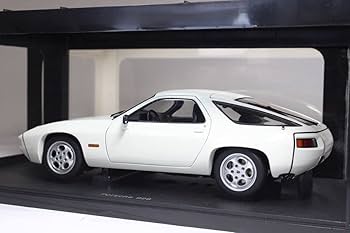 Amazon.co.jp: 1/18 AUTOart Porsche 928 White 77902 ミニカー 928
