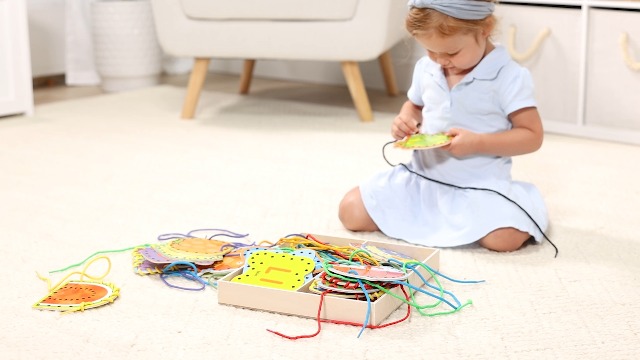 Amazon.com: Melissa & Doug Alphabet Wooden Lacing Cards With