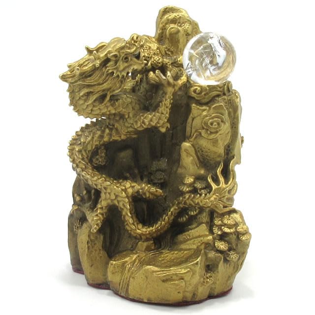 Amazon.co.jp: 龍 置物 風水 山水龍 開運 龍の置物 虹入り水晶付 丸玉