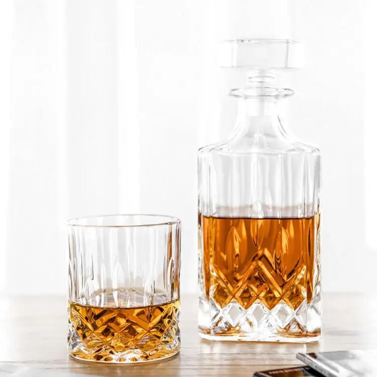 Image of Vilon Whiskey Decanter with Glass Stopper, Crystal Glass Liquor Decanter for Alcohol, Wine, Scotch, Brandy, Vodka or Bourbon decanters | 750 ML | Clear (JZ Decanter)