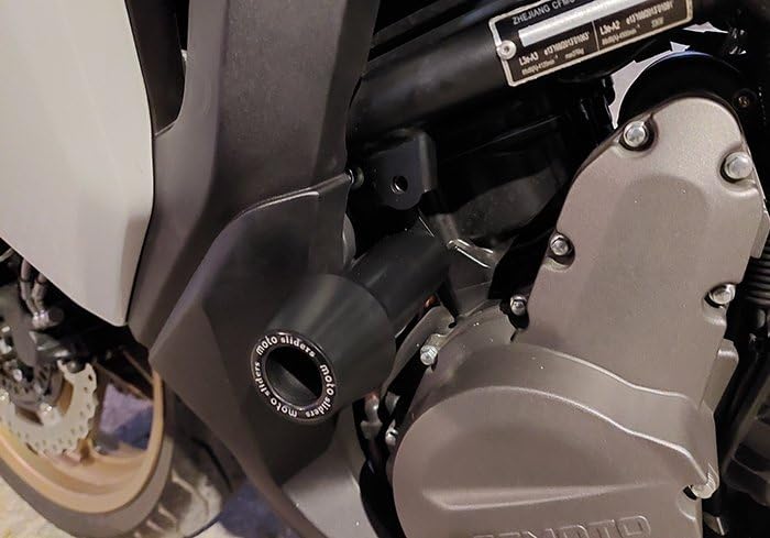 Protections de cadre CF Moto 650GT road trip sérénité motarde
