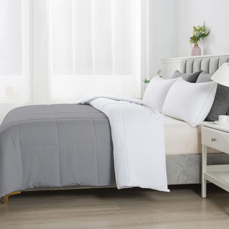 Image of MammaYo Razzai Restful Sleep Microfiber Summer Season Ac Reversible Comforter 120GSM (60 inch x 90 inch Inches /152cm x 228cm) - Single Bed Comforter|Silver /White| TC - 400