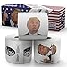 Produktbild Donald Trump Toilettenpapier - Das Präsidentenpaket - 3 Rollen - Lustiges politisches Humorknebelgeschenk - 2 vollfarbige Rollen + 1 lustigste Trump-Tweets Rolle - Dreilagiges Badezimmertuch 200 Blatt