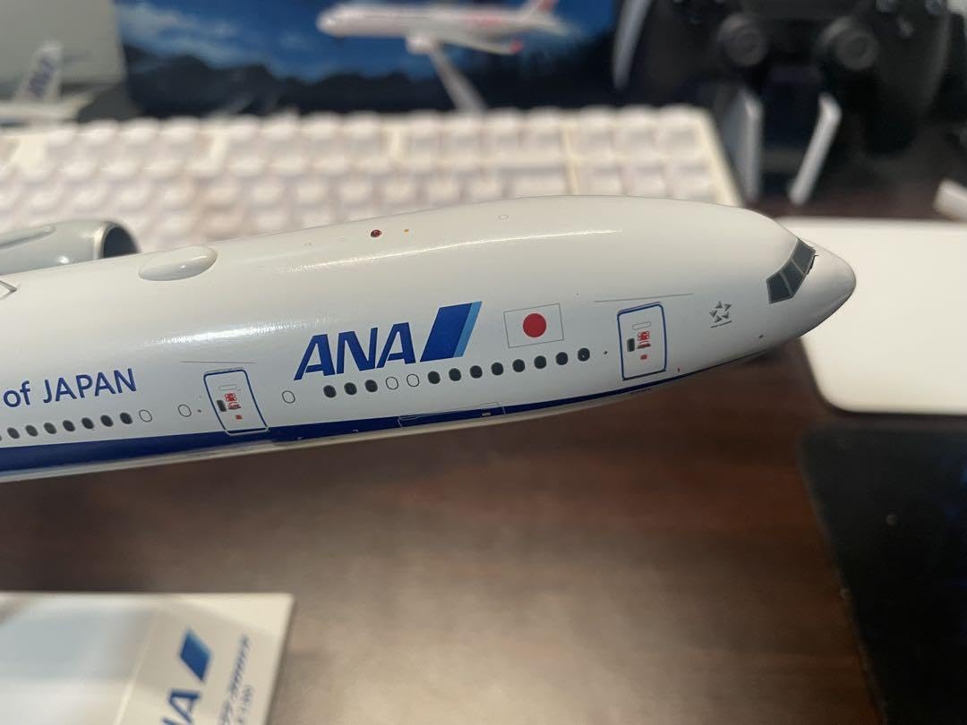 Amazon | JC WINGS 1:200 ANA 全日空 B777-300ER JA777A | プラモデル 通販