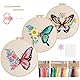 VynyQoo 3pcs Schmetterling Sticken Set Erwachsene, Stickset für Anfänger, Embroidery Kit mit Kunststoff Stickrahmen, Stickerei Starter Set mit 3 Schmetterlingsmuster Video Anleitung für DIY Handwerk