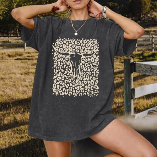 Western Cow Skull Shirts for Women Boho Cowgirl Shirt Vintage Acid Wash Tshirt Oversize Rodeo Graphic Tee Country Top2