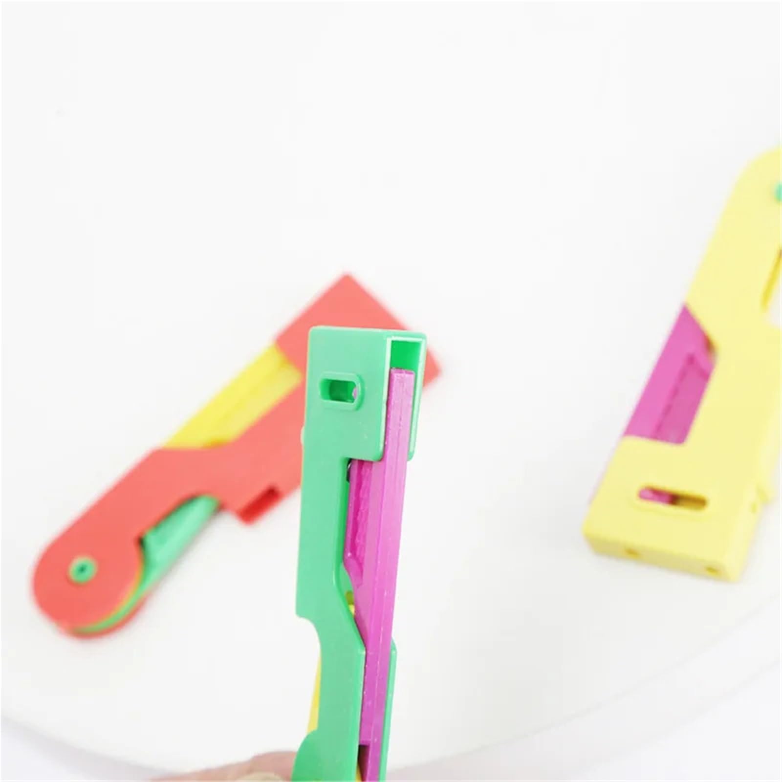 Infila-Aghi, Infila-ago da Cucito Automatici, Manico in plastica, 120 pz, Multicolore