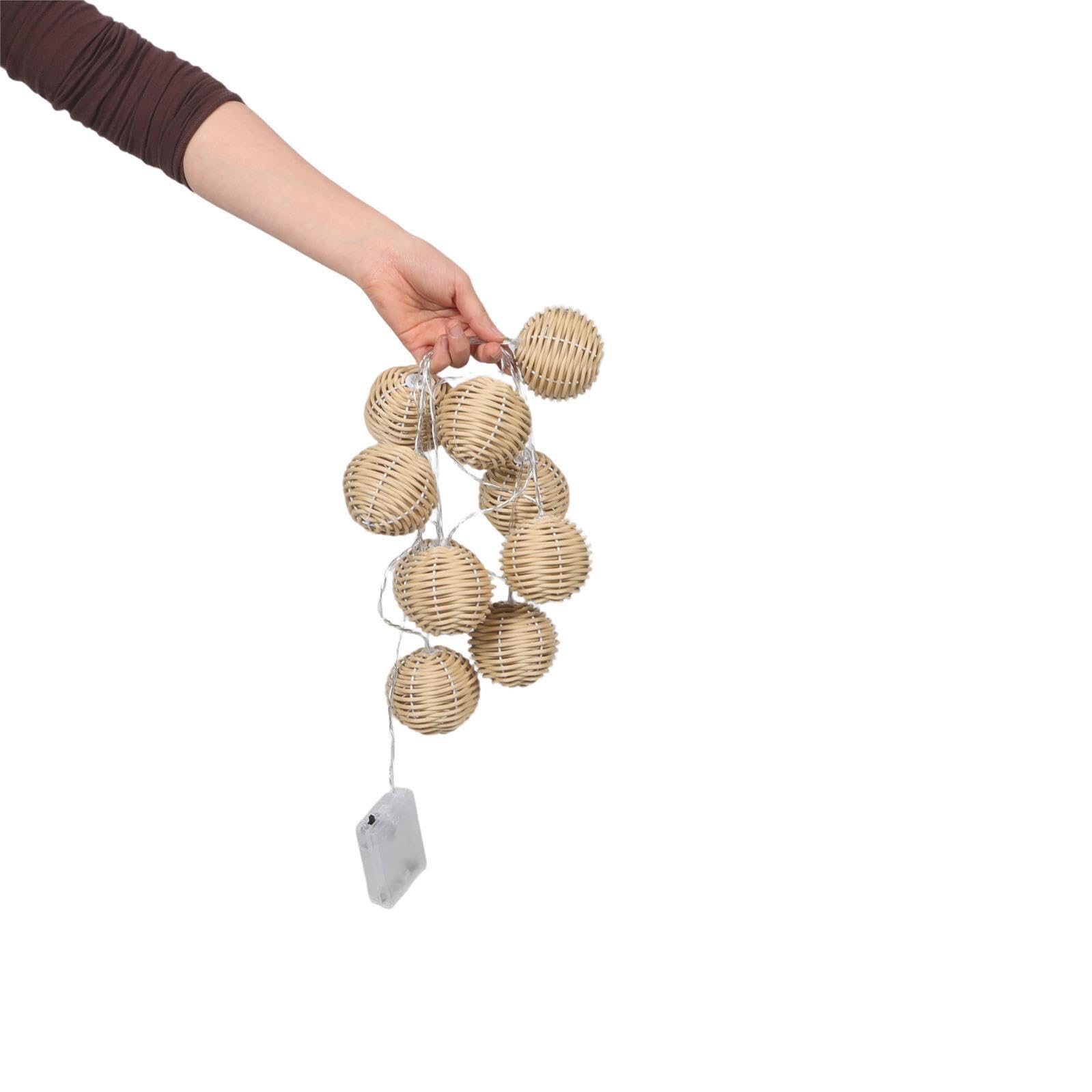 Artibetter Lichterkette Außen LED mit 10 Handgewebten Rattankugeln Batteriebetriebene Rattanlaternen für Terrasse und Garten Wetterfest und Dekorativ