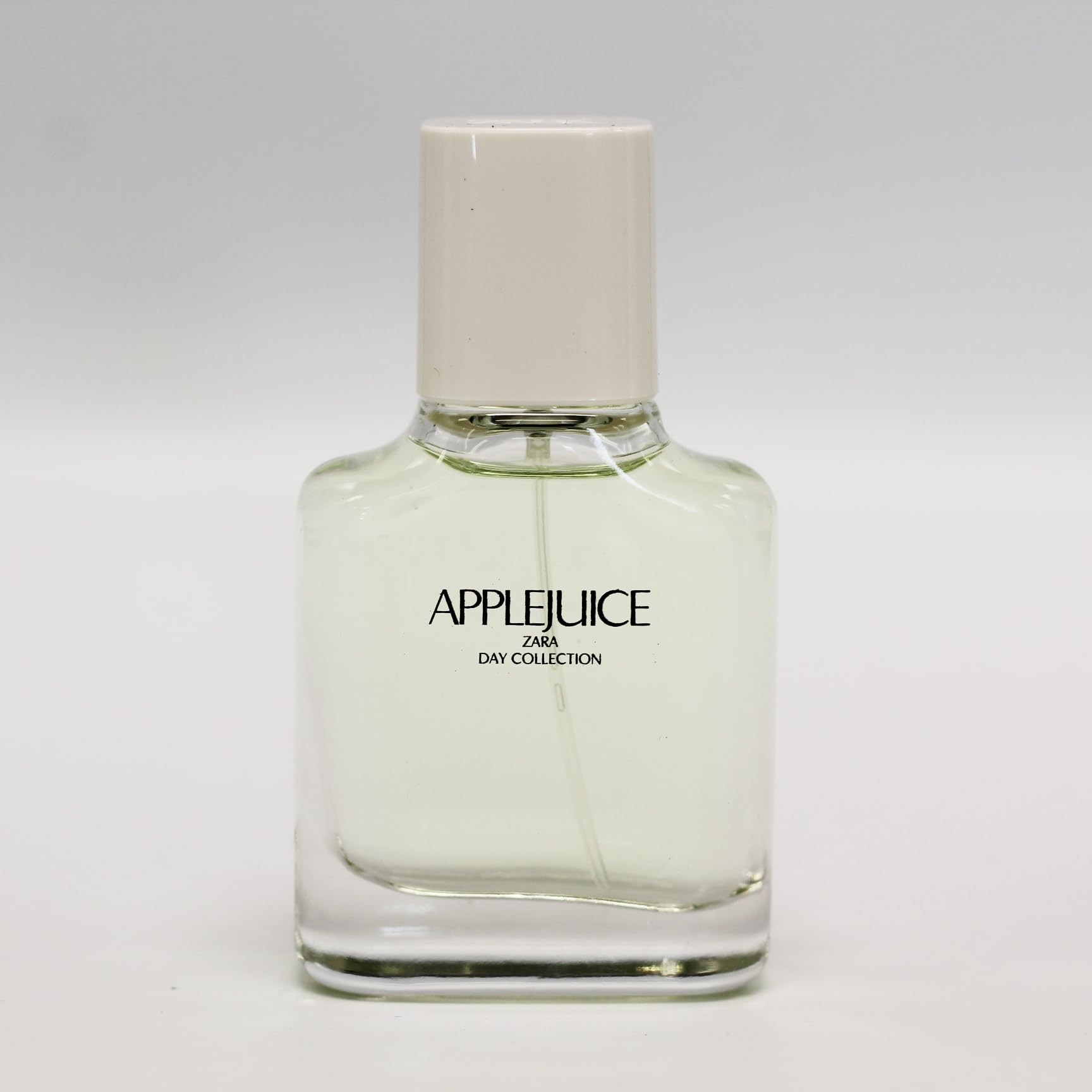 Zara Apple Juice Perfume for Women Eau de Toilette 30ml (1.0 fl oz) Fruity Floral Fragrance with Apple, Orange, Pink Grapefruit & Floral Notes Fresh, Lively & Sensual thumbnail 2