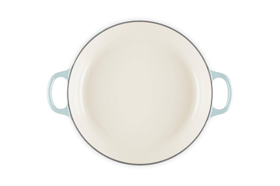 Le Creuset 新品未使用　キャセロール26cm ペタルレリーフ Amazon.co.jp: ル・クルーゼ(Le Creuset) 鋳物 ホーロー 鍋