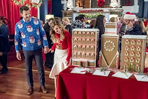 A Christmas Detour / Christmas Under Wraps / Journey Back to Christmas / Switched for Christmas (Candace Cameron Bure 4-Movie Collection)