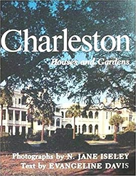 Paperback Charleston Houses and Gardens Book