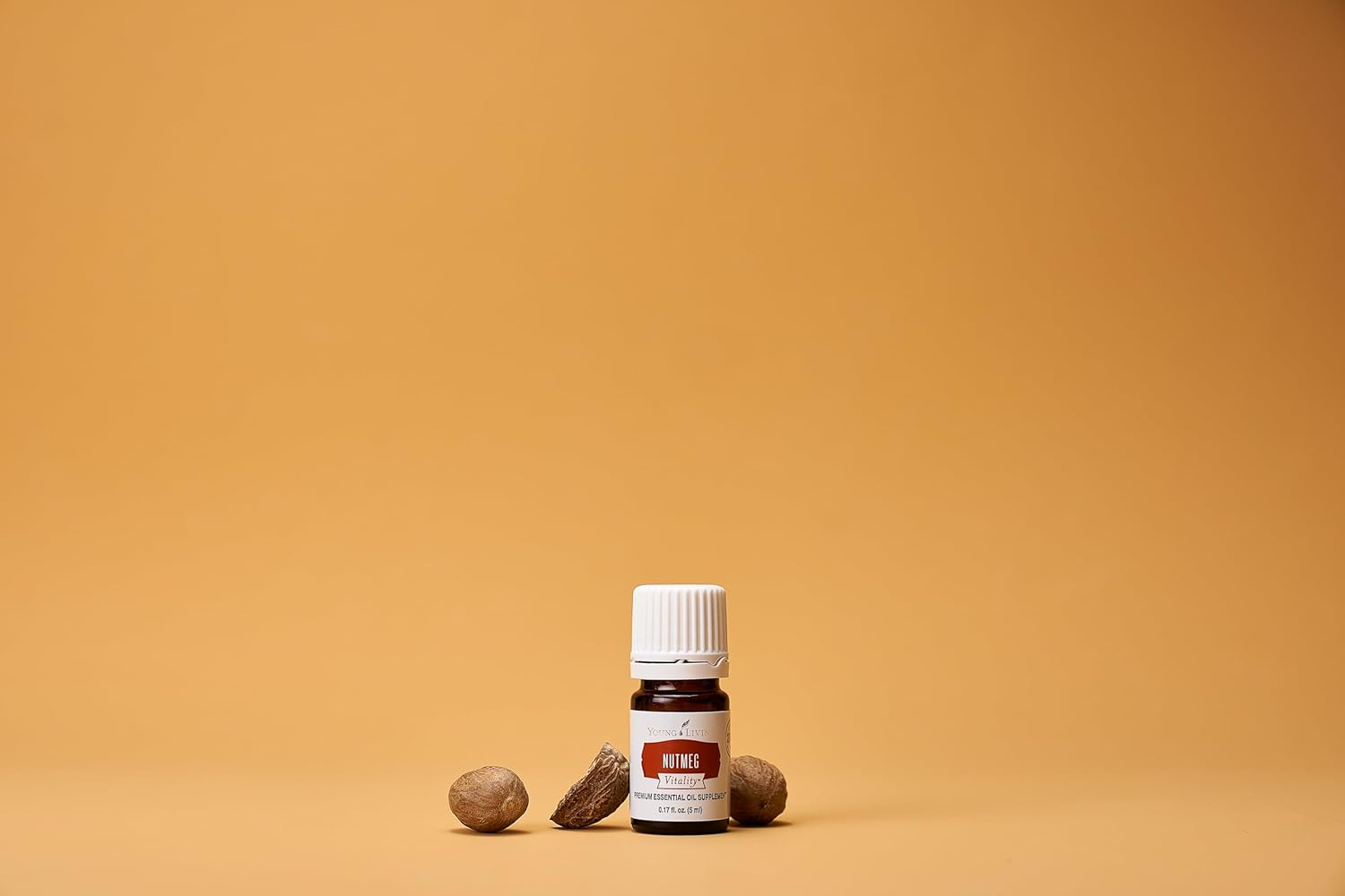 Young Living Nutmeg Vitality Essential Oil for Cooking - 5 ml: Spicy Flavoring for Soups, Antioxidant and Immune System Support, Sweet and Spicy Taste, Cleansing Properties