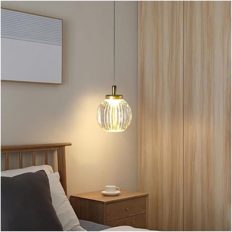 Suspension LED acrylique nervuré gain de place pour éclairer un couloir sombre