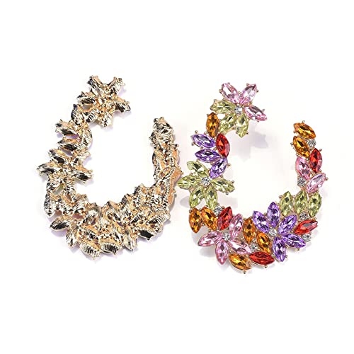 Boucles d'oreilles super flash en diamant pour illuminer un visage fatigué