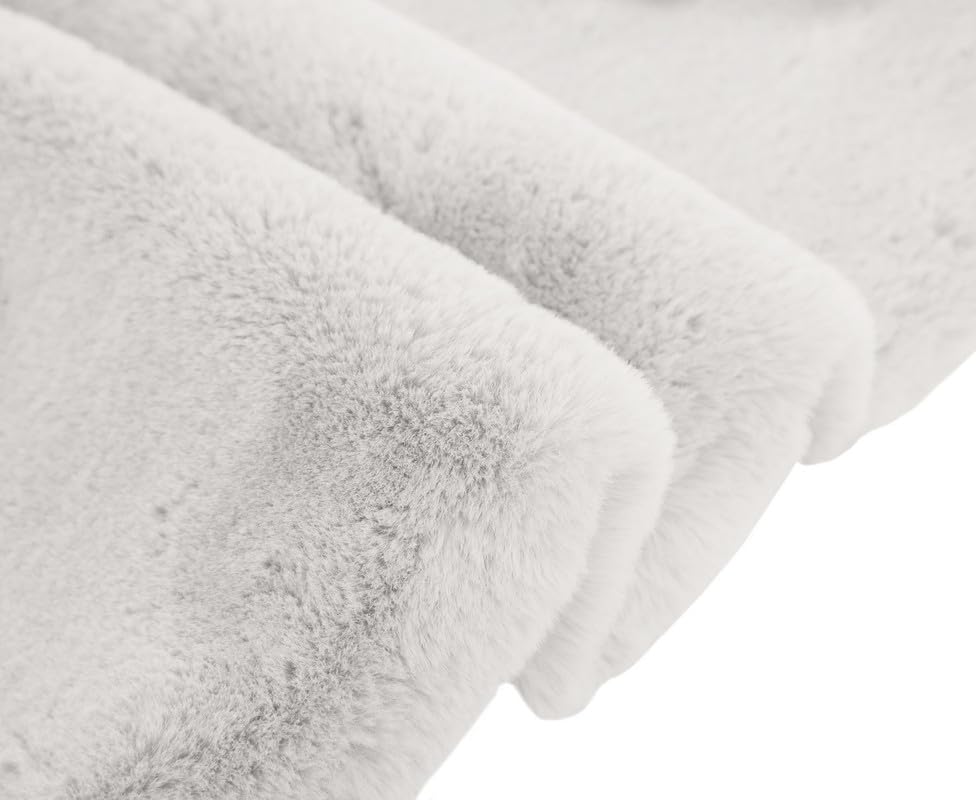 Image of Rabbit Fur Area Rug 6x8 Ft | Super Soft Plush Carpet with Anti-Slip Backing | Washable Luxury Rug for Bedroom, Living Room & Home Decor