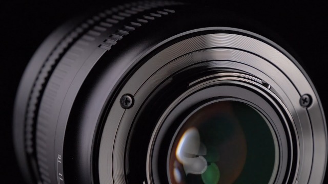 7artisans 50mm F0.95 Portrait-length Manual Lens, Compatible with