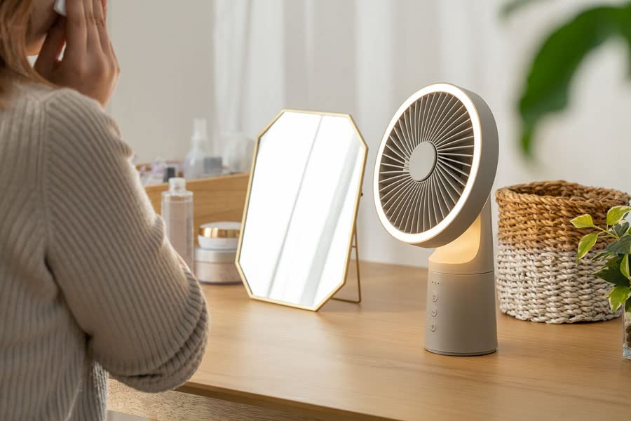 Amazon.co.jp : THREEUP スリーアップ 充電式 LED アロマ モバイル