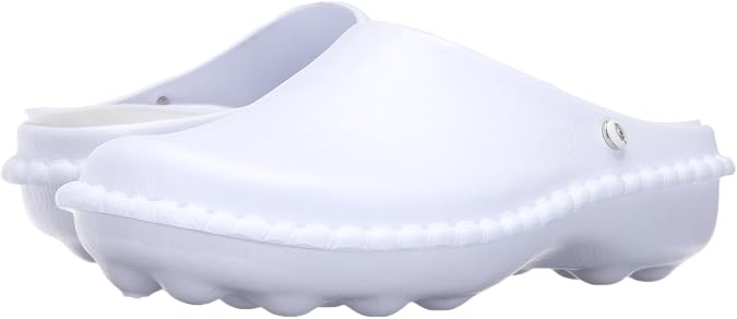 AnyWear Women's Anywearlx Health Care and Food Service Shoe