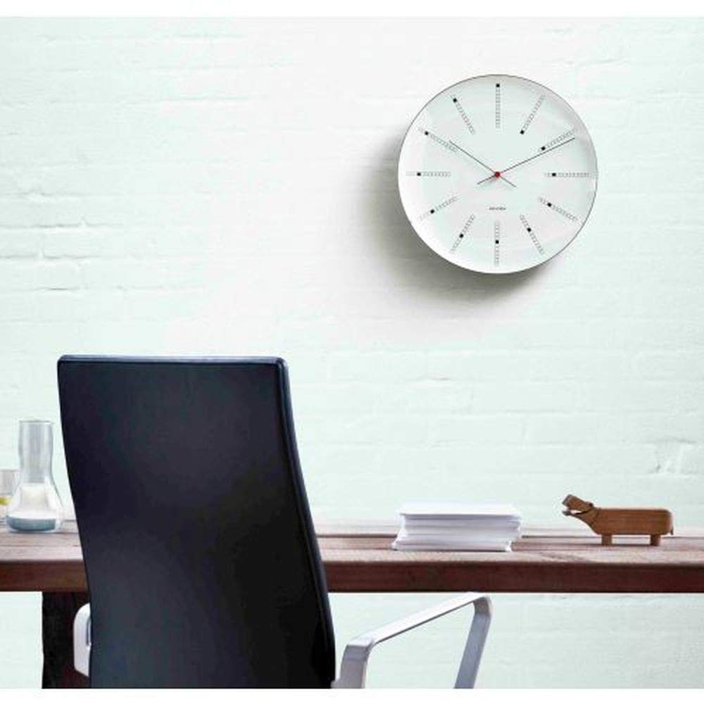 アルネ・ヤコブセン バンカーズ ホワイト21cm Amazon.co.jp: アルネ・ヤコブセンクロック Wall clock Bankers 21cm