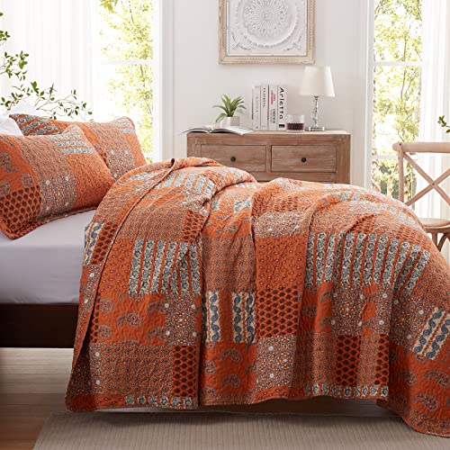 LEAONME 3 Pieces California King Size Quilt Set Burnt Orange Rust Oversized 120x120 Inch Bedspread Coverlet Lightweight Microfiber Paisley Bed Cover for All Seasons (1 Quilt, 2 Pillow Shams)