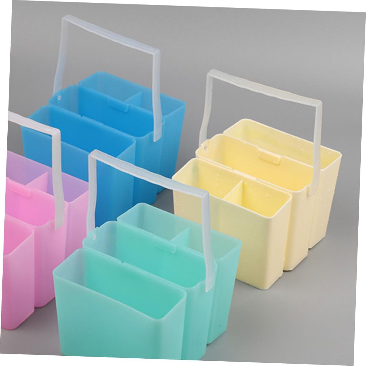 One Plastic Paint Brush Washer Compact and Lightweight Brush Cleaner for Artists Removable Design for Easy Cleaning and Storage