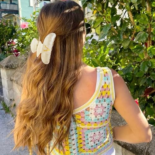 Image of LILIE&WHITE Acrylic Letter Hair Clips For Women Stylish V Initial Hair Claw Alphabet Hair Clip Fashion Glitter Monogram Claw Clip Elegant And Durable Hair Accessory Large Hair Clips V
