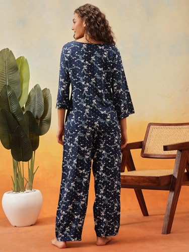 Image of Clovia Women Rayon Night Suit- Floral, Top & Pyjama Set