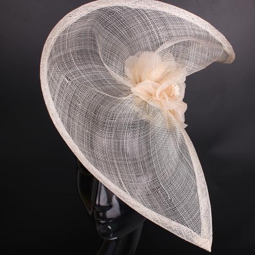 Bandeau en maille avec fleur pour sublimer une coiffure de bal simple