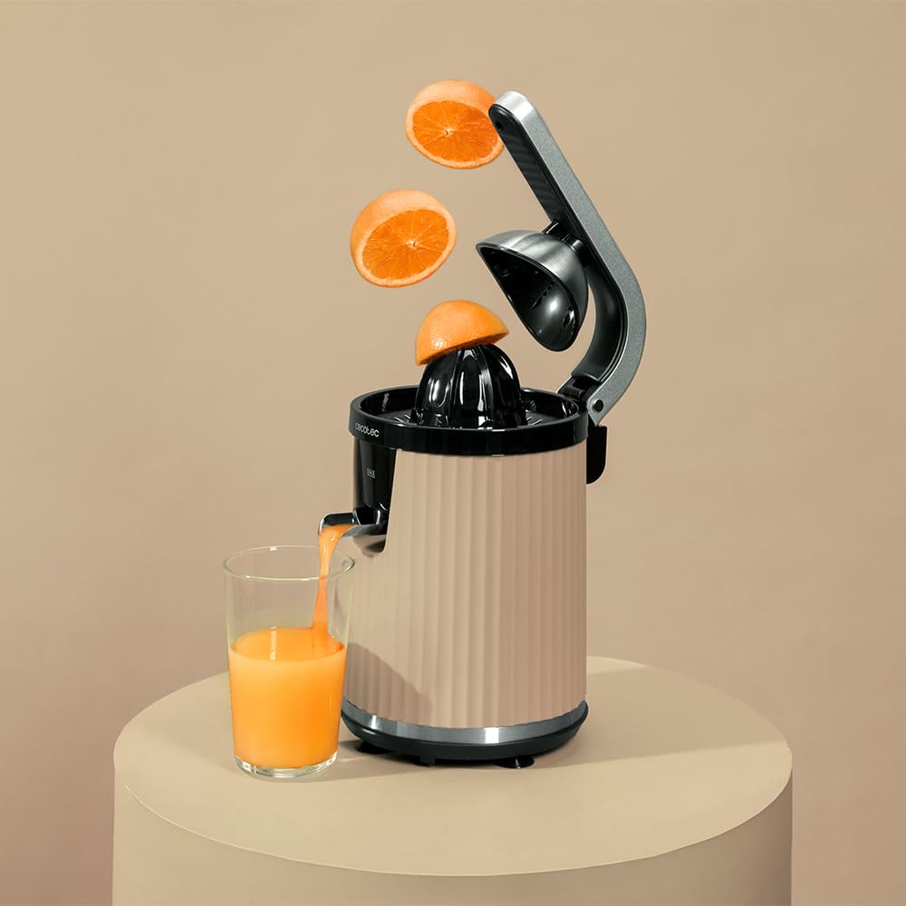 Cecotec Elektrische Zitruspresse mit Arm für Orangen und Zitrusfrüchte Xqueeze RetroJuice 600 Beige. 600 W, Retro, Edelstahlfilter, Kunststoffkegel, Hebel zum Entfernen von Fruchtfleisch, Tropfschutz