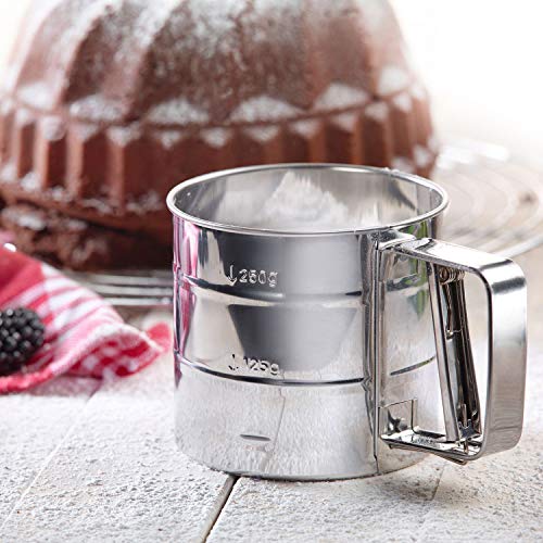 Westmark Back-Set, 5tlg., 1 Mehl-/Puderzuckersieb + 1 Tortenbodenteiler + 1 Kuchenauskühler Ø 32 cm + 1 Rührschüssel 2,5… - Image 7