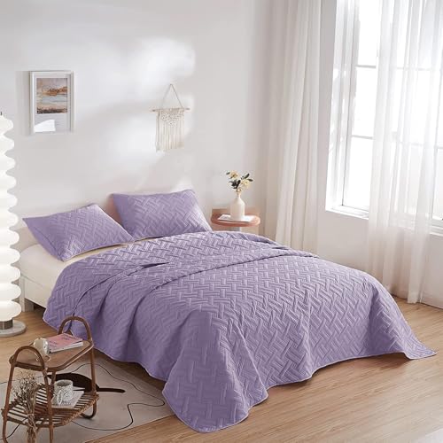 Image of Amazon Brand - Umi 100% Cotton Quilted /Ultrasonic 280 Tc Printed King Size Ultra Soft Bed Cover /Bedsheet /Bedspread Comforter with 2 Pillow Shams /Cover, Luxurious 90 x100 inches, (Lavender)