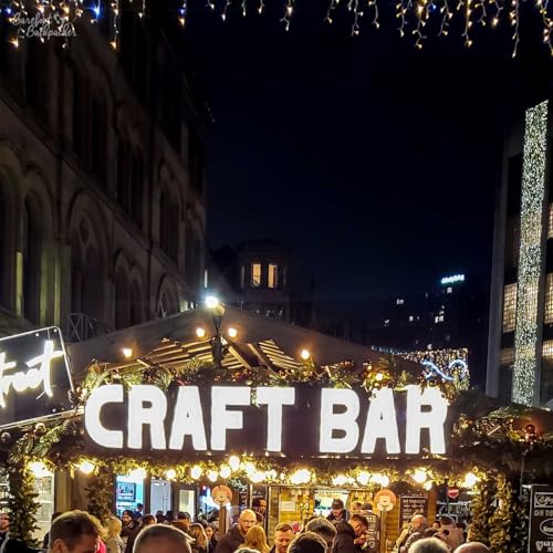 Mistletoe and Whine Podcast Por  arte de portada