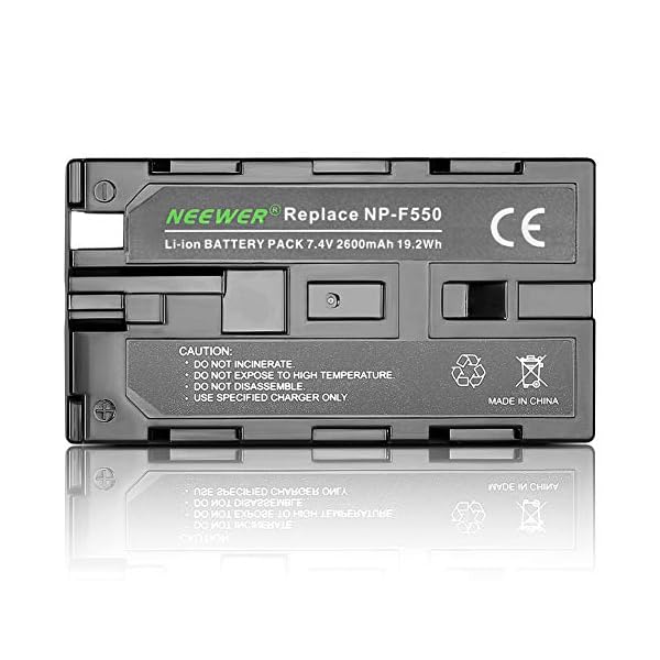 Neewer Dimmbares Bi-Color 660 LED Videolicht 3200-5600K mit U Halterung und Barndoor, 2 Li-Ionen-Akku und USB-Ladegerät… – Bild 6