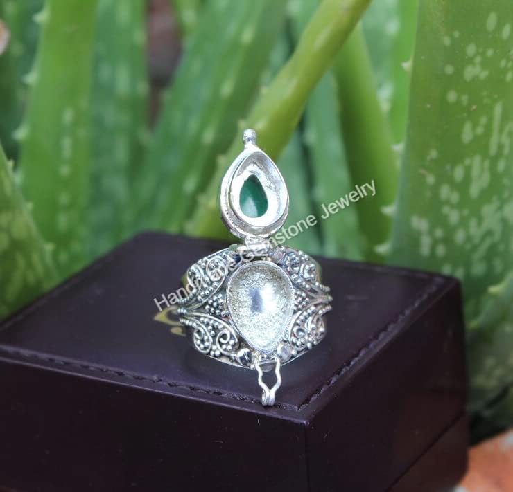 Natural Green Onyx Ring, Poison Box Ring, Green Gemstone Ring, Poisoner Ring, Handmade Poison Ring, Secret Message Ring, Small Box Ring, Birthday Gifts, Dainty Ring, Pillbox Ring, Green Onyx Jewelry
