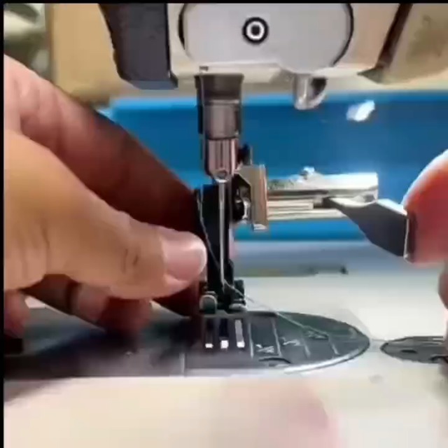 Presser Foot Quick Easy Change Clamp Holder para máquinas de coser miniatura 6