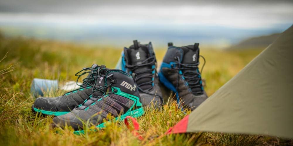 Inov-8 Roclite™ 370 Black/Blue UK 8.5 (US Men's 9.5) Precision Fit (Medium)