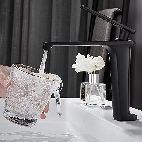Robinet de salle de bain or pour transformer votre routine matinale - 3